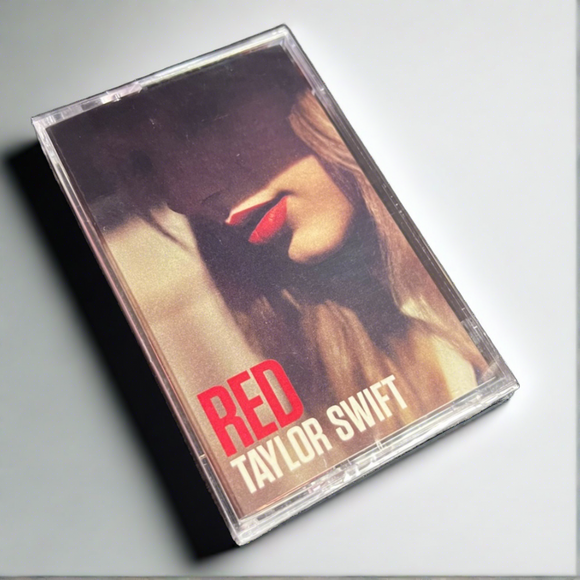 SWIFT,TAYLOR – RED - TAPE •