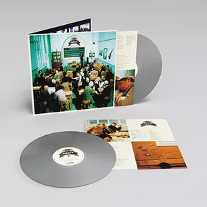 OASIS – MASTERPLAN (SILVER VINYL - REMASTERED ANNIVERSARY EDITION) - LP •